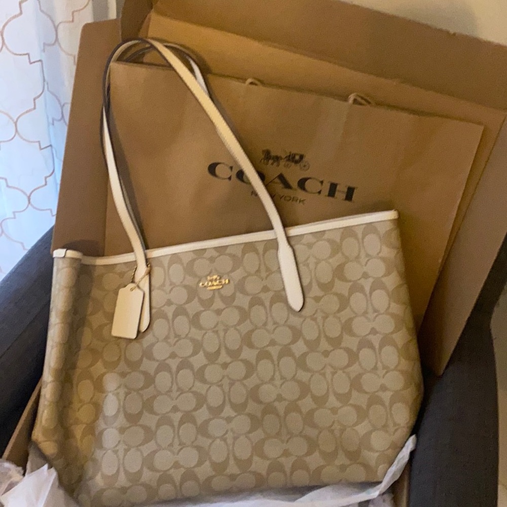 New coach purse
